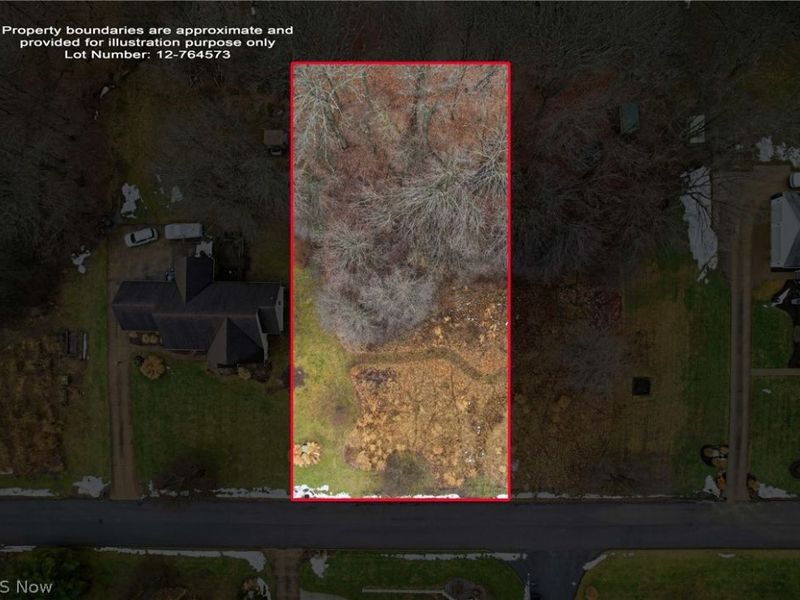 Lakeview Drive, Hubbard, OH 44425 Photo 1