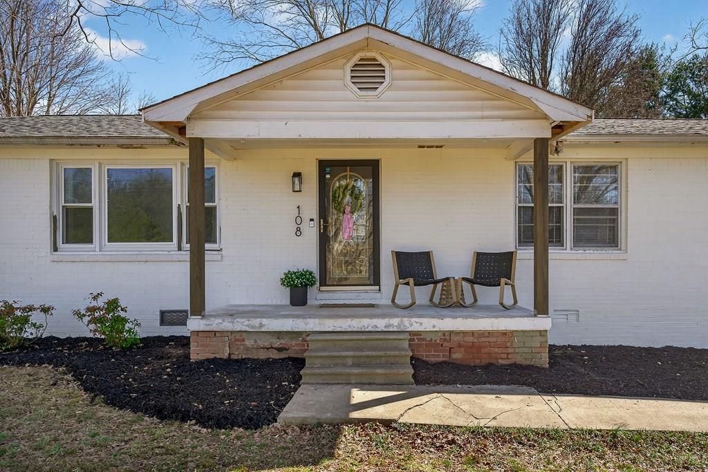 108 Apple St, Cookeville, TN 38506 Main Photo