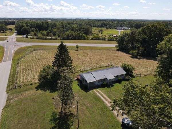 101 Alf Threet Rd, Jamestown, TN 38556