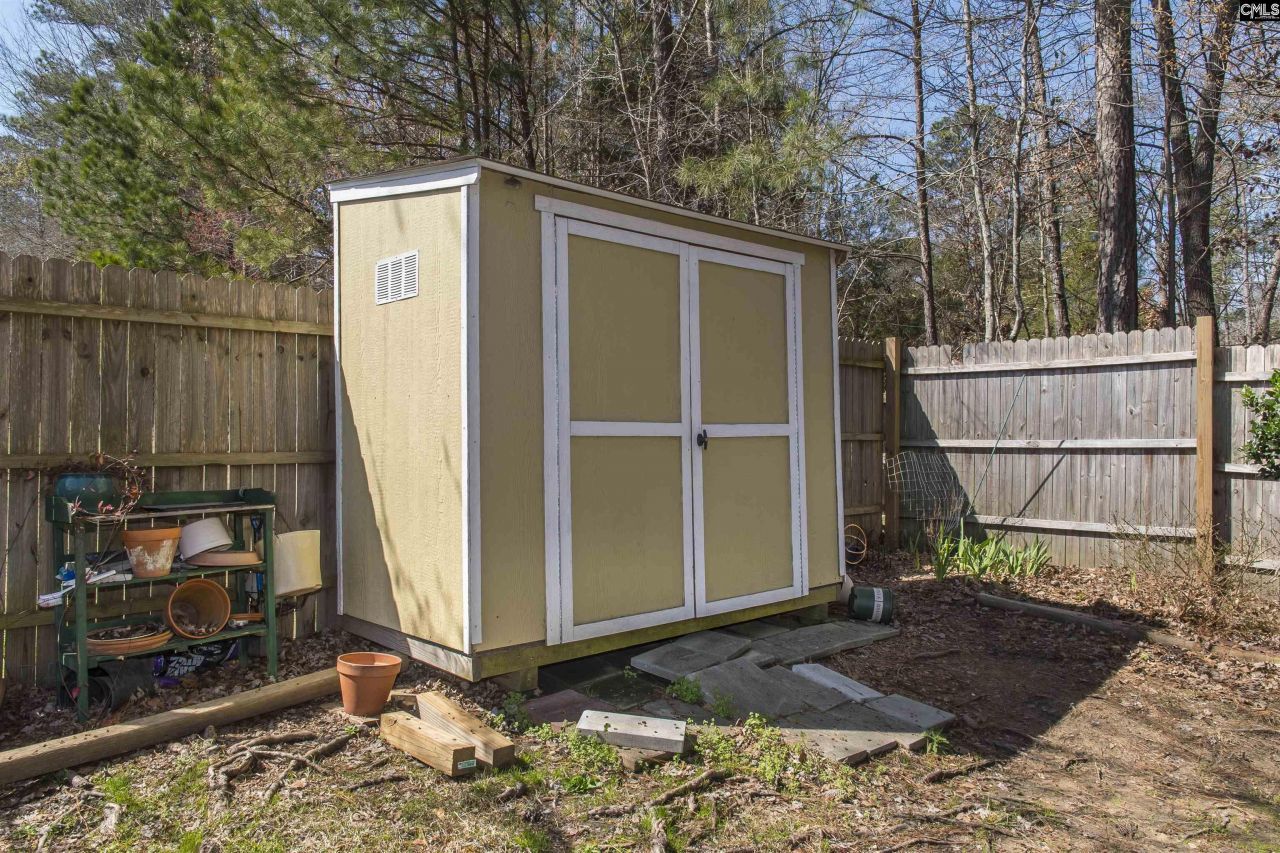 1017 Aderley Oak Drive Photo 16