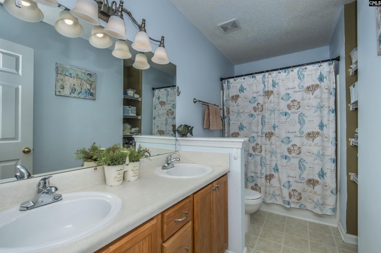 1017 Aderley Oak Drive Photo 40