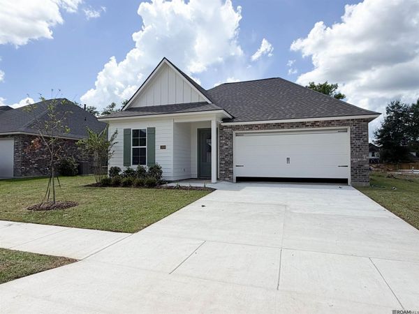 12089 Clare Ct, Geismar, LA 70734