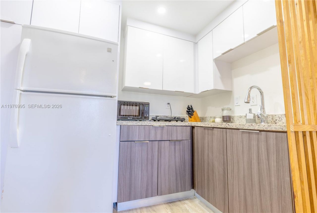 1836 NW 16th Ter , Miami, FL 33125 Photo