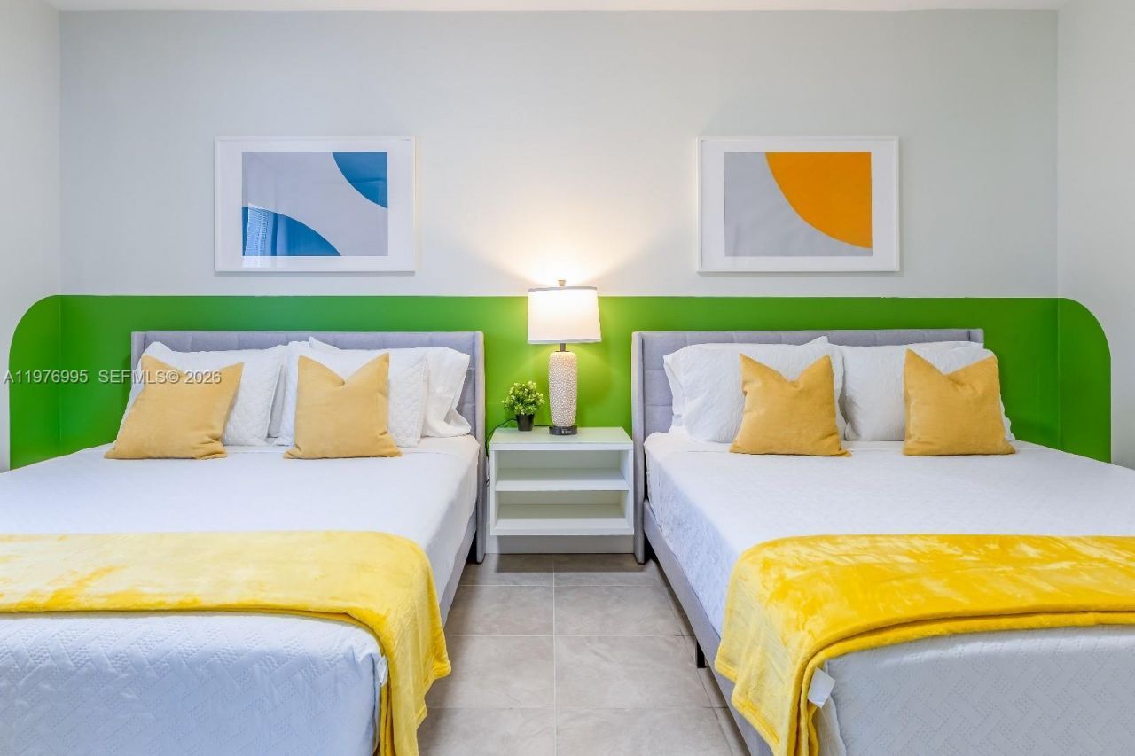 1836 NW 16th Ter , Miami, FL 33125 Photo