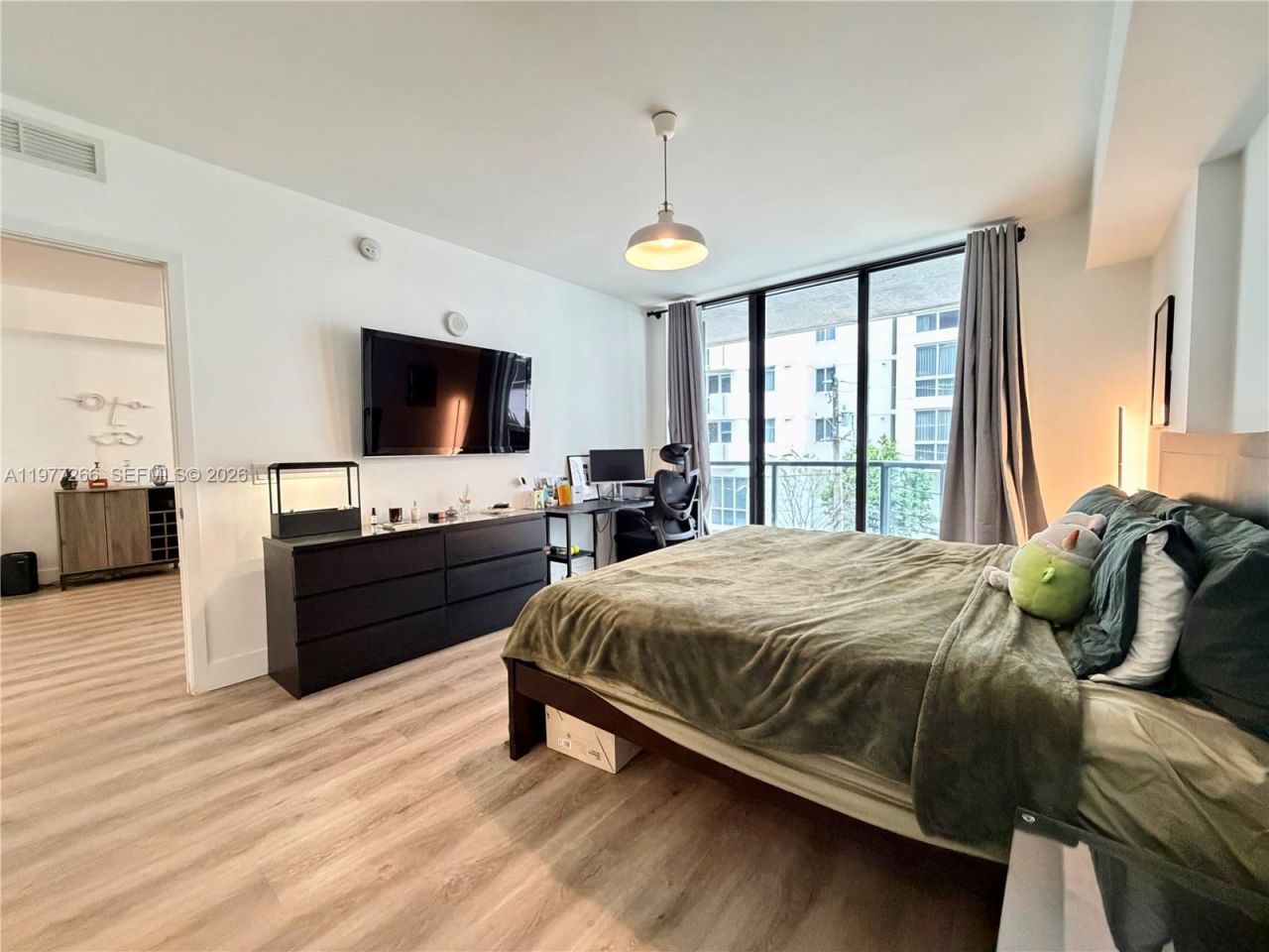 201 SW 17th Rd , Unit 304, Miami, FL 33129 Photo