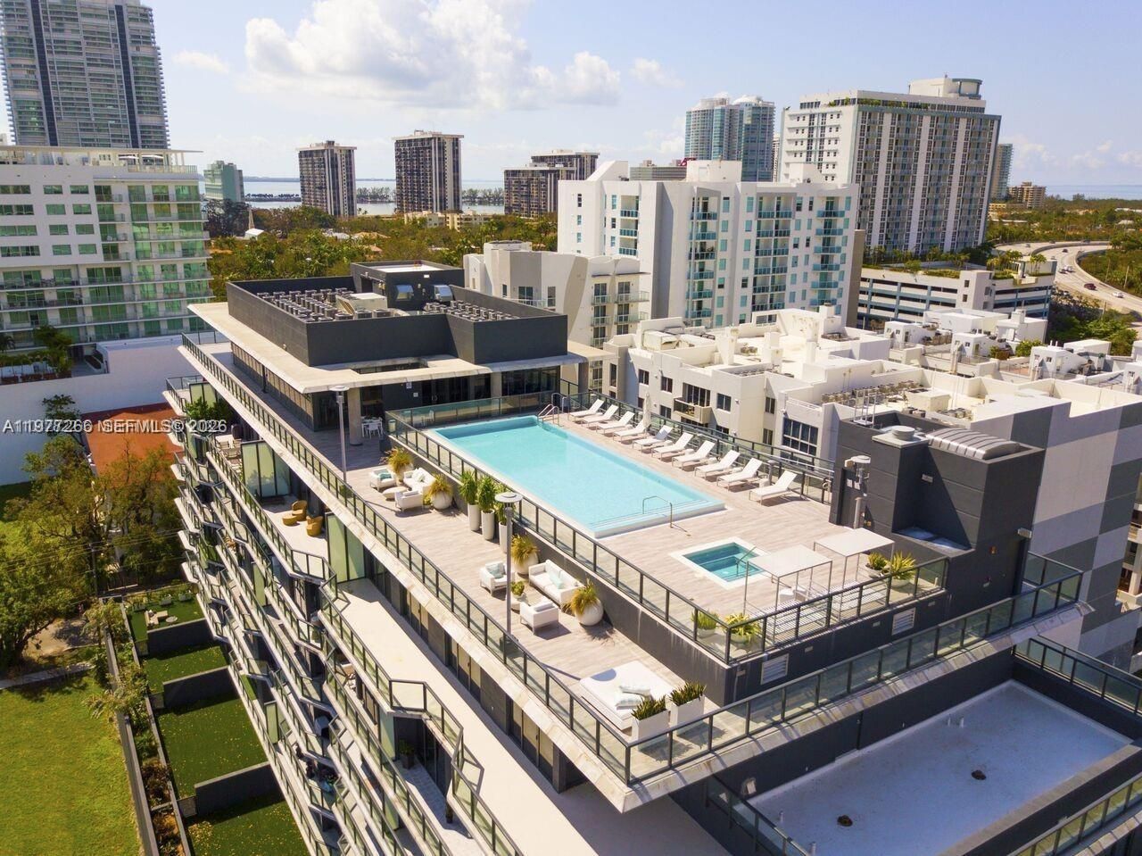 201 SW 17th Rd , Unit 304, Miami, FL 33129 Photo