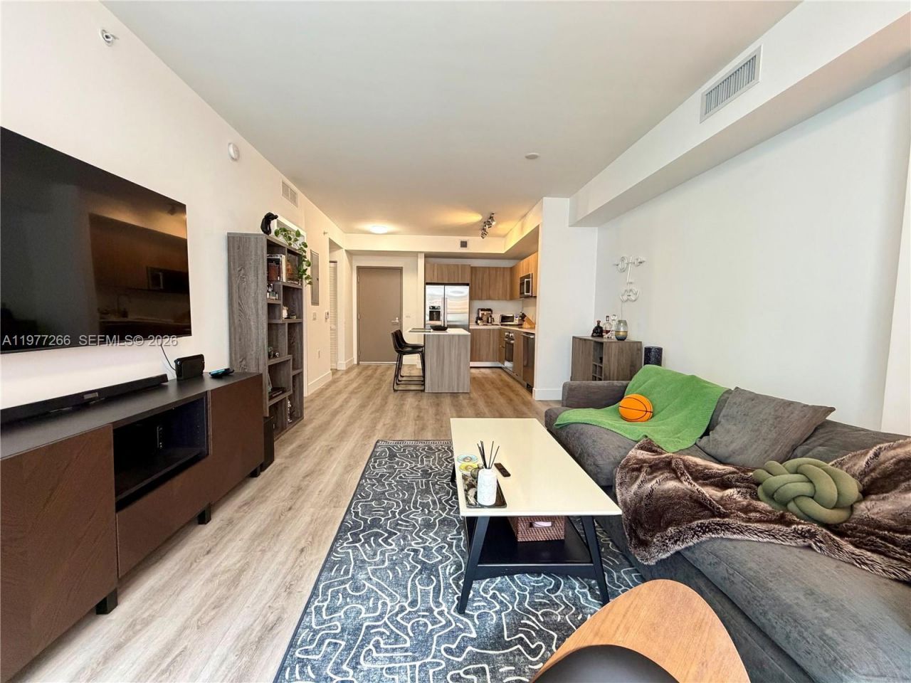 201 SW 17th Rd , Unit 304, Miami, FL 33129 Photo