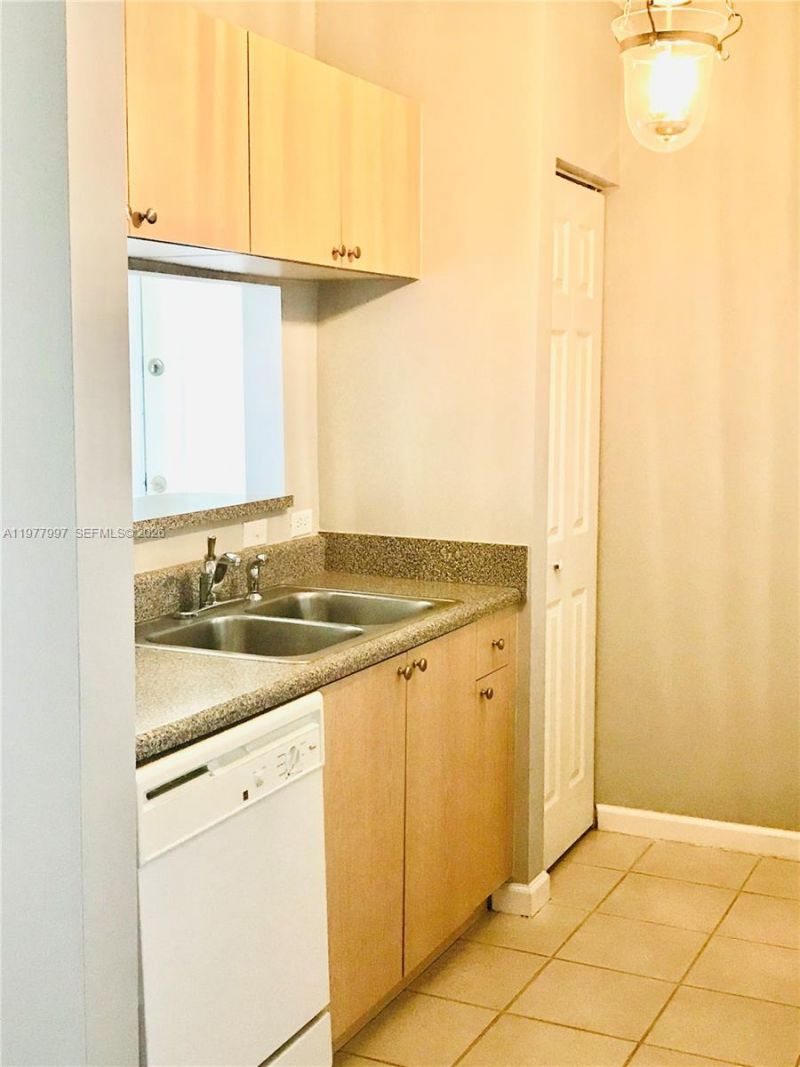 2360 E Preserve Way, Unit 302, Miramar, FL 33025 Photo