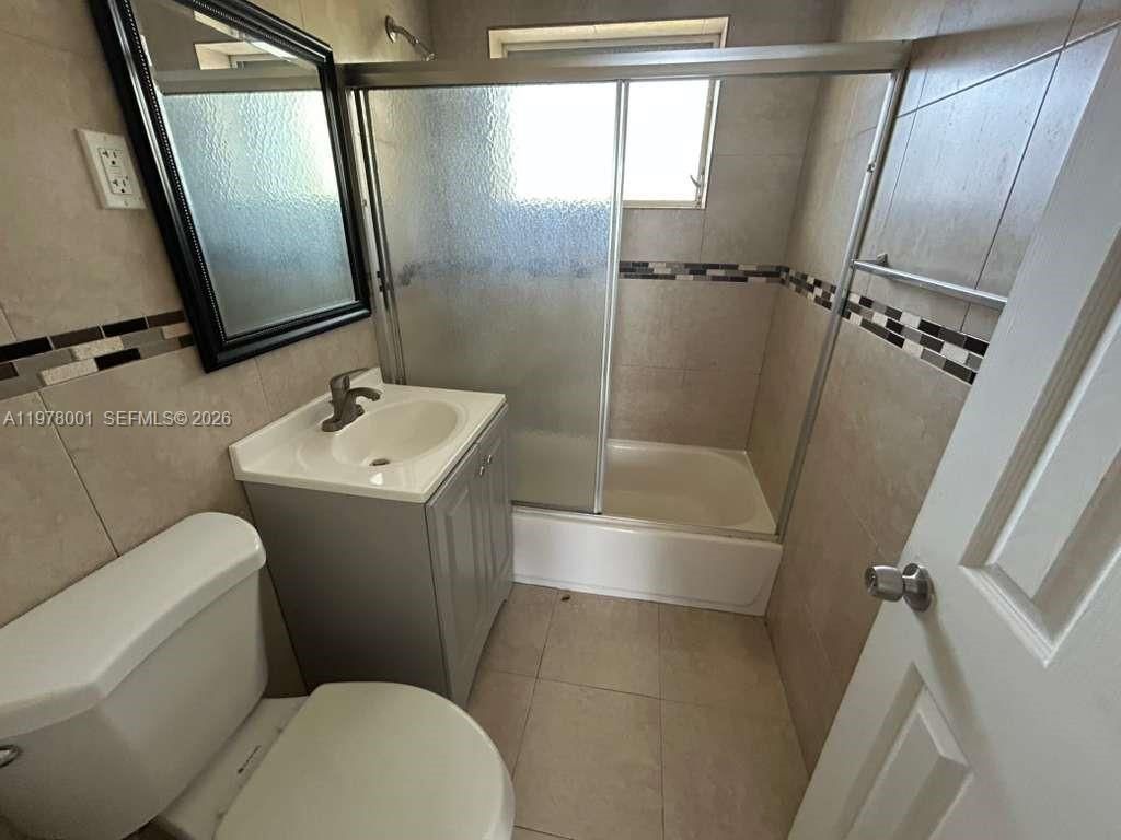 8321 Crespi Blvd, Unit 7, Miami Beach, FL 33141 Photo
