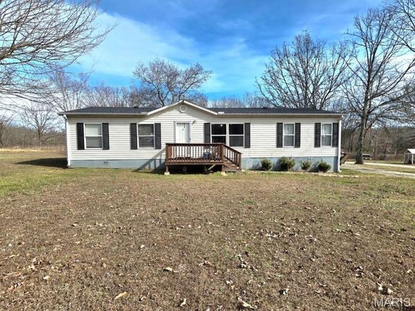 10550 Mill Road , Houston, MO 65444