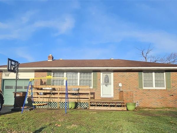 143 Reno Avenue, East Alton, IL 62024