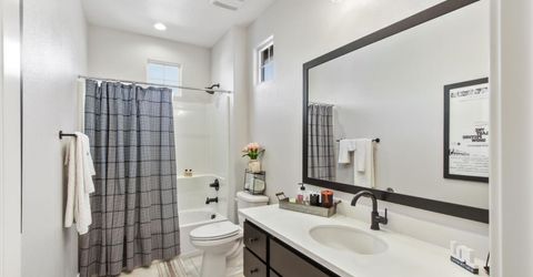7548 Twin Bridges Ln, Citrus Heights, CA 95610 Photo