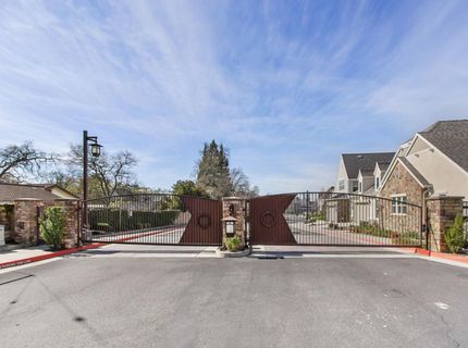 7548 Twin Bridges Ln, Citrus Heights, CA 95610 Photo