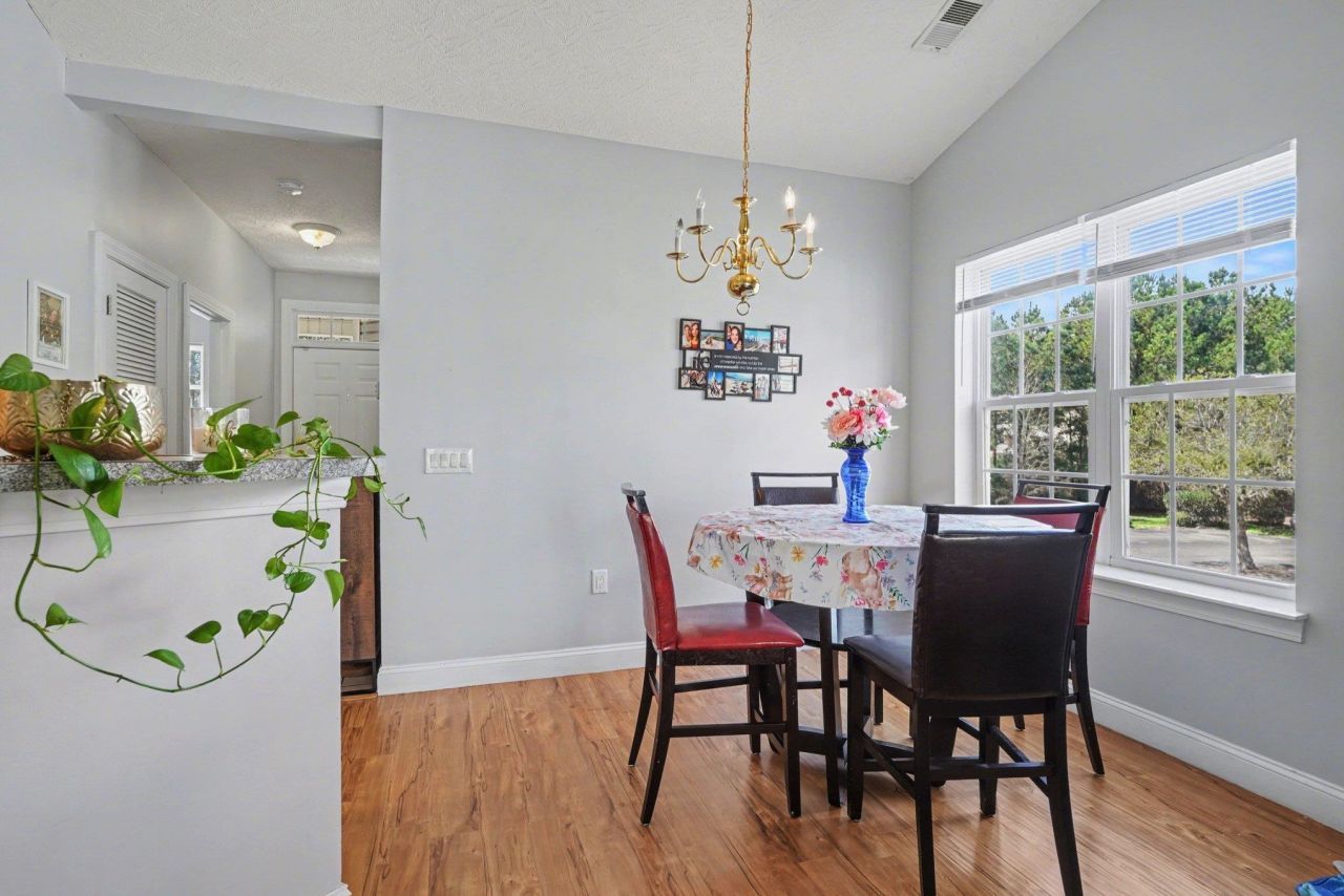 1141 Peace Pipe Pl. Photo 11