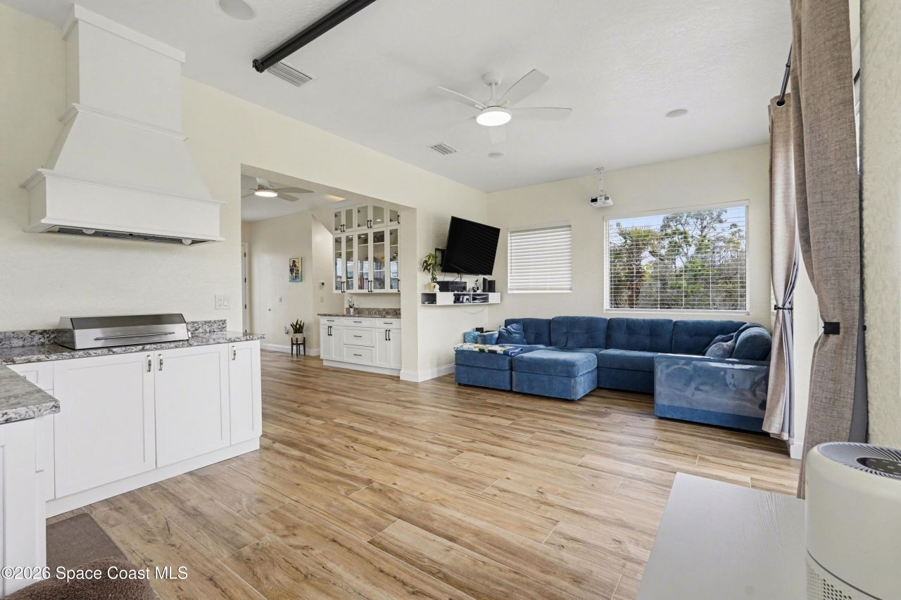 5570 Sanctuary Avenue, Grant, FL 32949 Photo