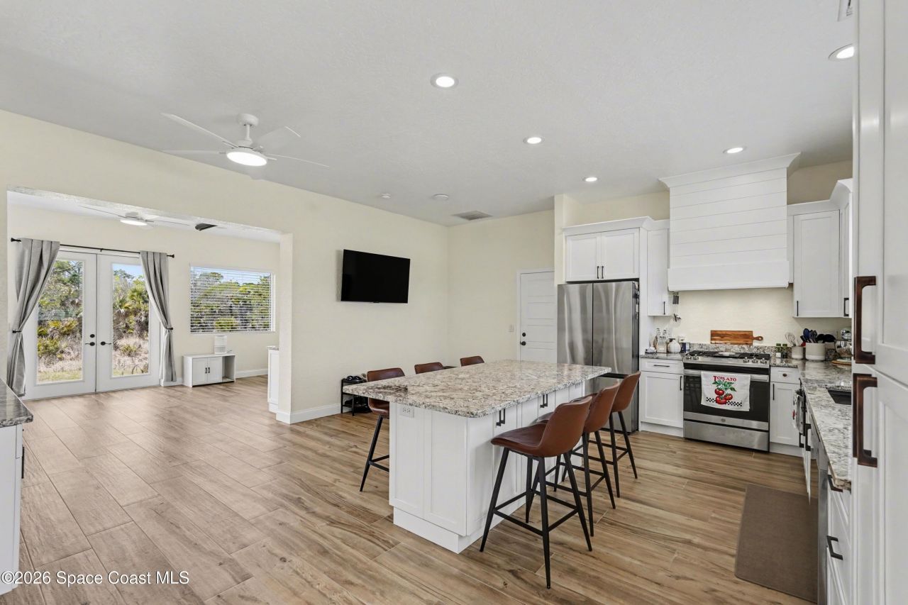 5570 Sanctuary Avenue, Grant, FL 32949 Photo