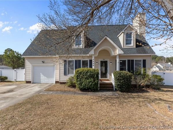 2486 Lakeheath Court, Fayetteville, NC 28306