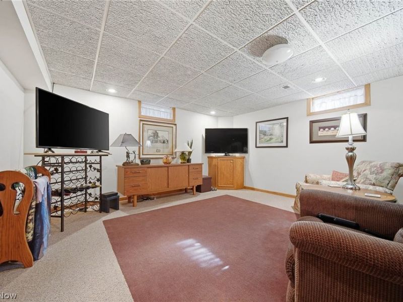 7450 Angel Drive NW, North Canton, OH 44720 Photo 15