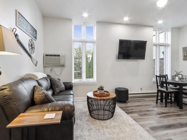 W3216 S Lakeshore DRIVE, Unit 105, Lake Geneva, WI 53147