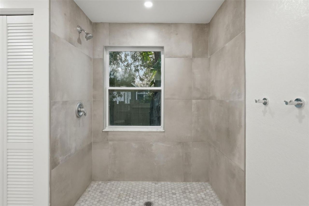 4631 Queensboro Avenue S, Saint Petersburg, FL 33711 Photo