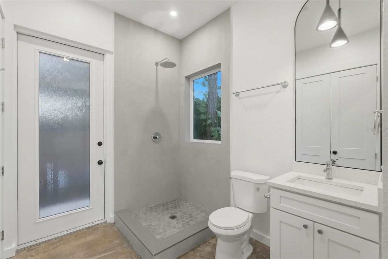 4631 Queensboro Avenue S, Saint Petersburg, FL 33711 Photo