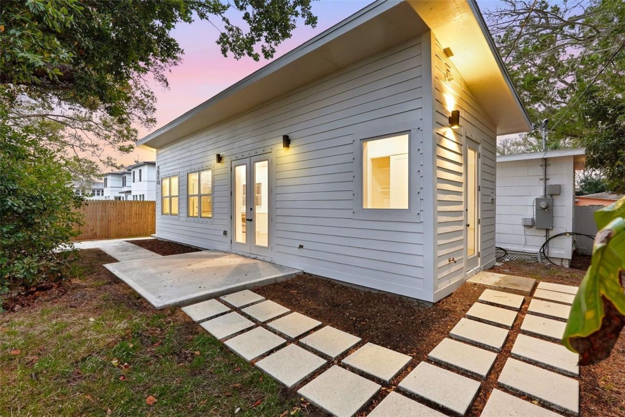 4631 Queensboro Avenue S, Saint Petersburg, FL 33711 Photo