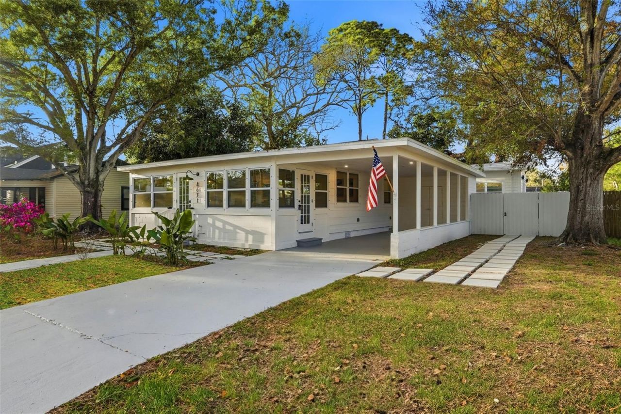 4631 Queensboro Avenue S, Saint Petersburg, FL 33711 Photo