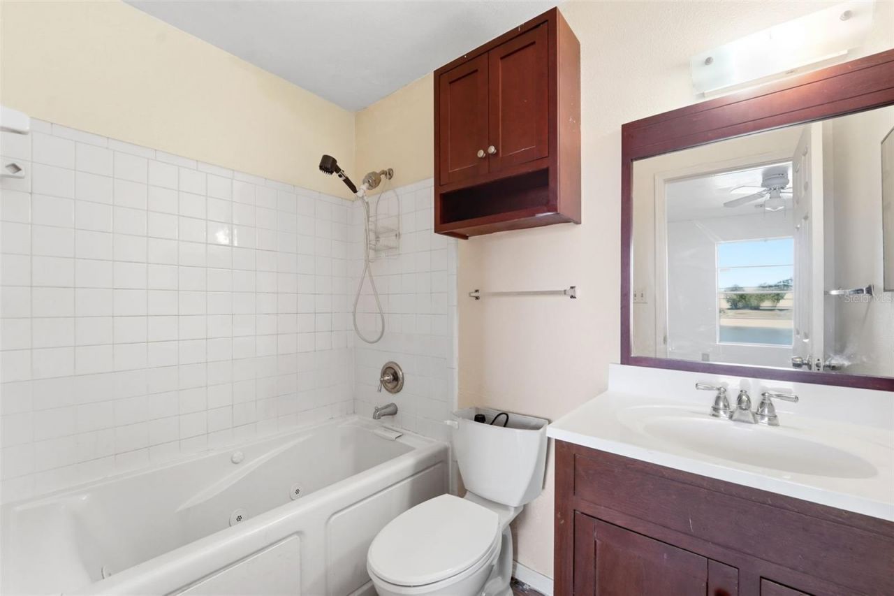 1400 Gandy Boulevard N, Unit 411, Saint Petersburg, FL 33702 Photo