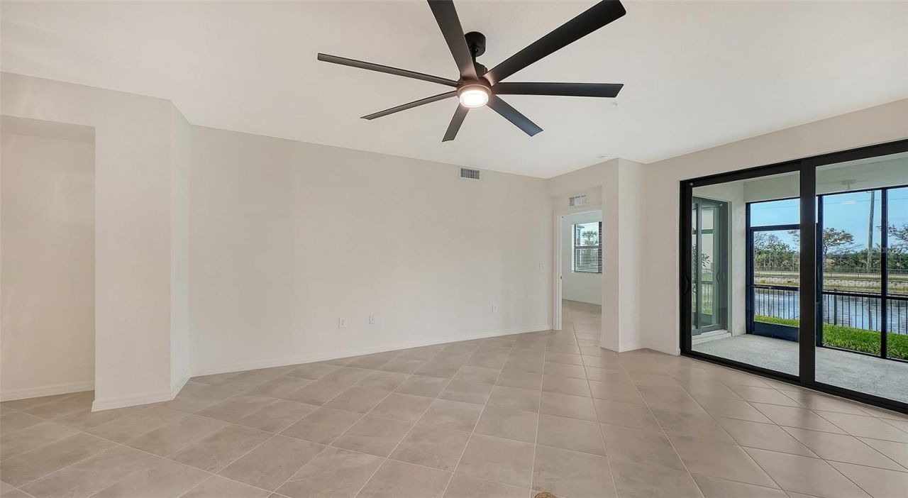 5624 Summit Pointe Circle, Unit 104, Bradenton, FL 34210 Photo