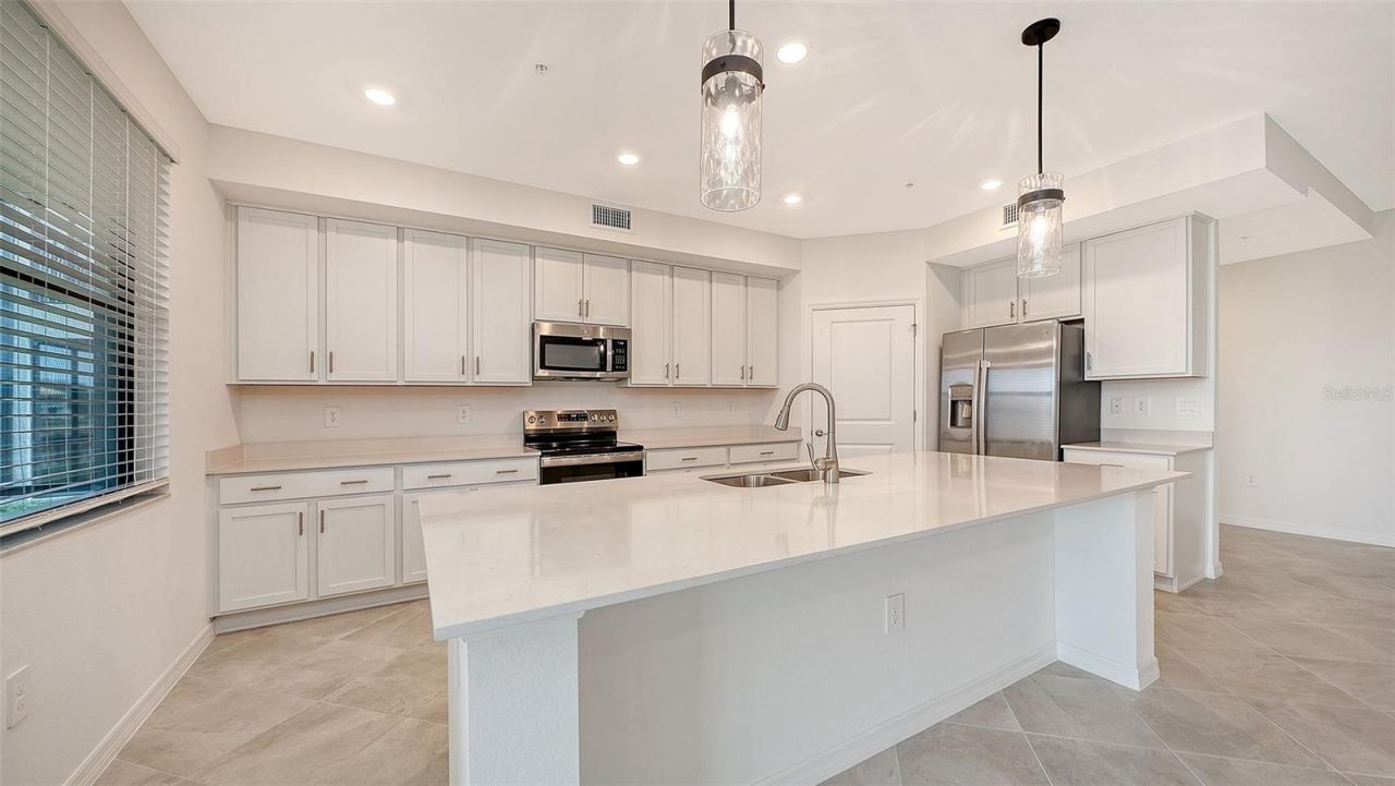 5624 Summit Pointe Circle, Unit 104, Bradenton, FL 34210 Photo