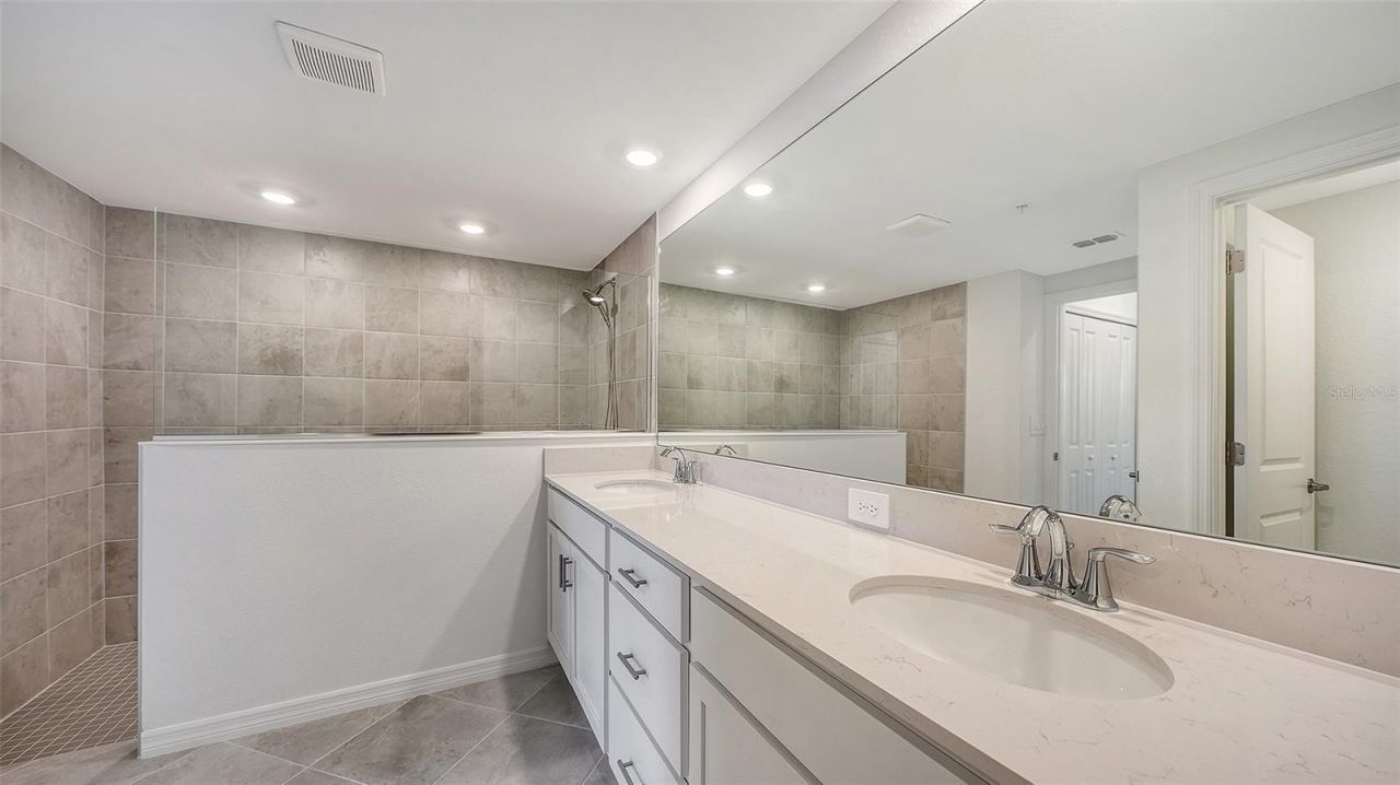 5624 Summit Pointe Circle , Unit 104, Bradenton, FL 34210 Photo