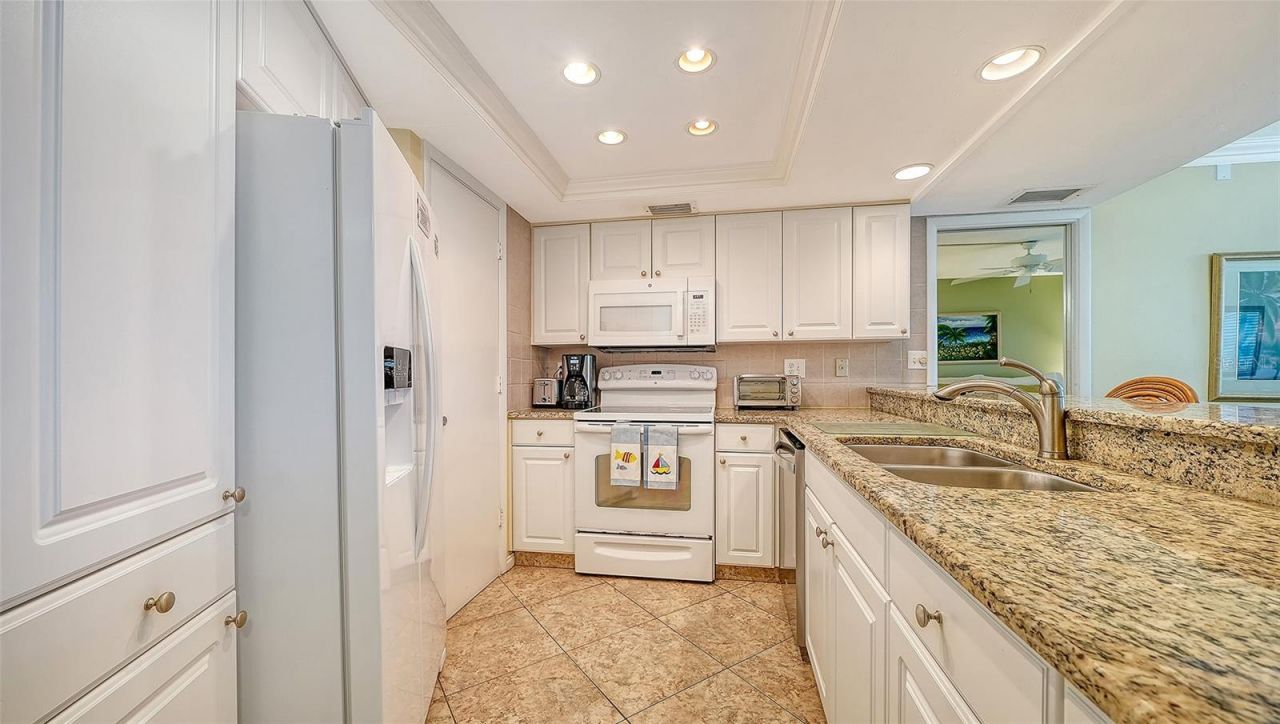 5920 Midnight Pass Road, Unit 1003, Sarasota, FL 34242 Photo