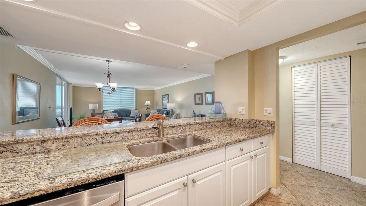 5920 Midnight Pass Road, Unit 1003, Sarasota, FL 34242 Photo