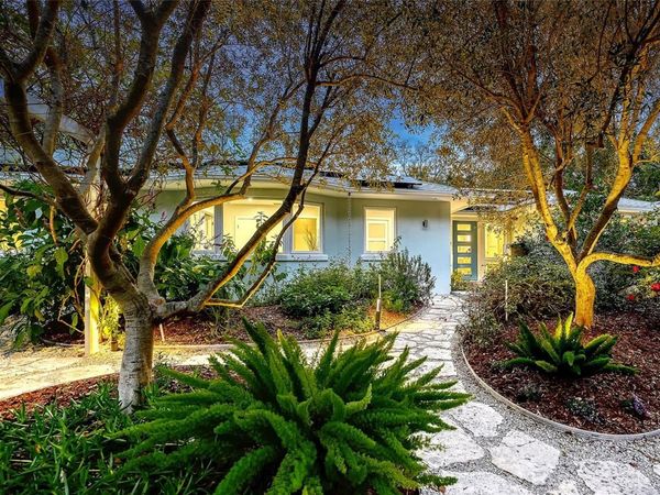 1731 CUNLIFF LANE, SARASOTA, FL 34239