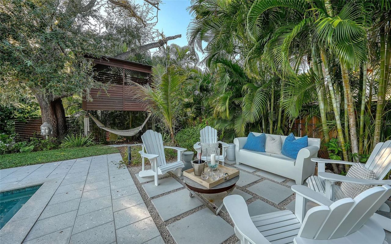 1731 Cunliff Lane, Sarasota, FL 34239 Photo