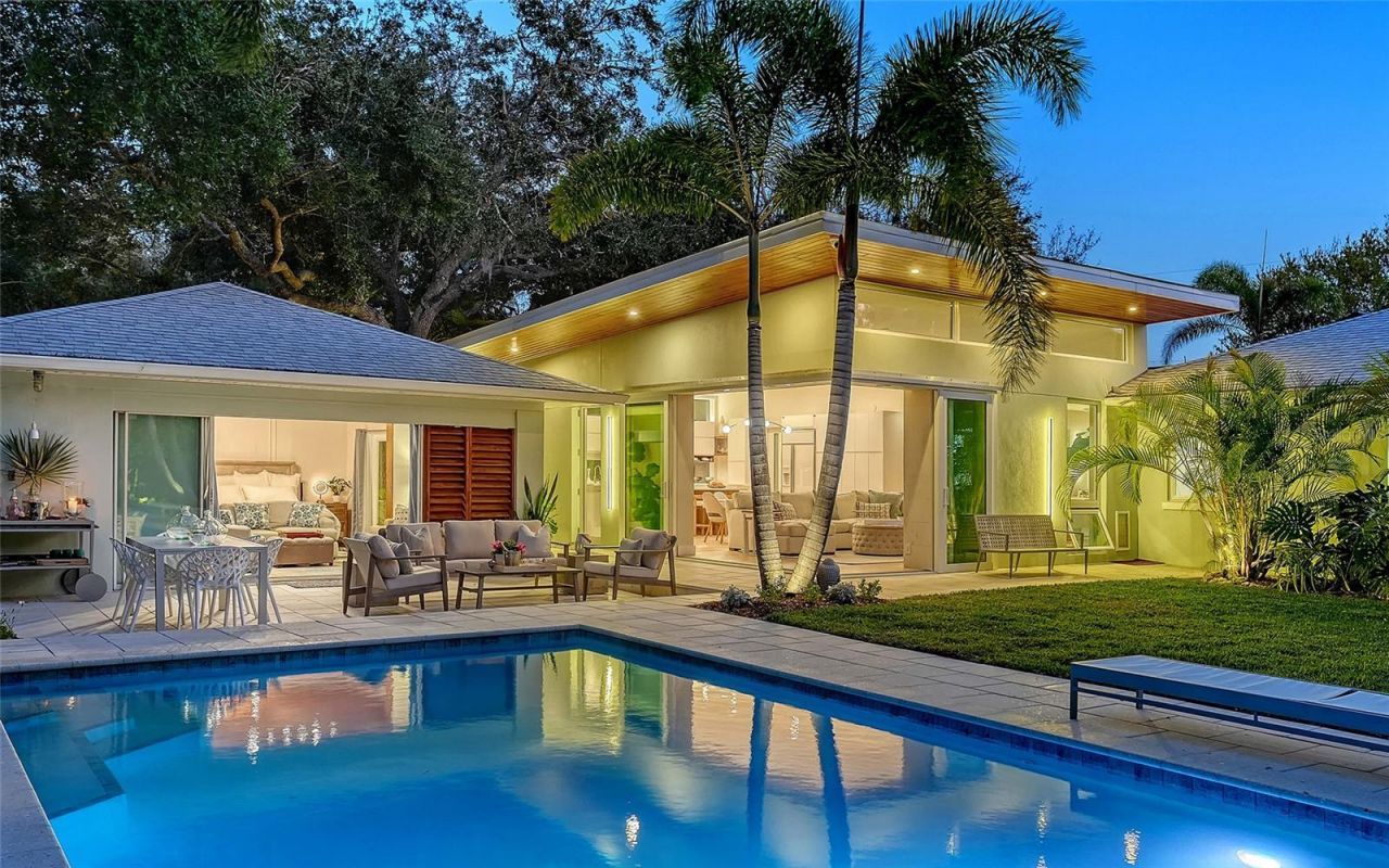 1731 Cunliff Lane, Sarasota, FL 34239 Photo