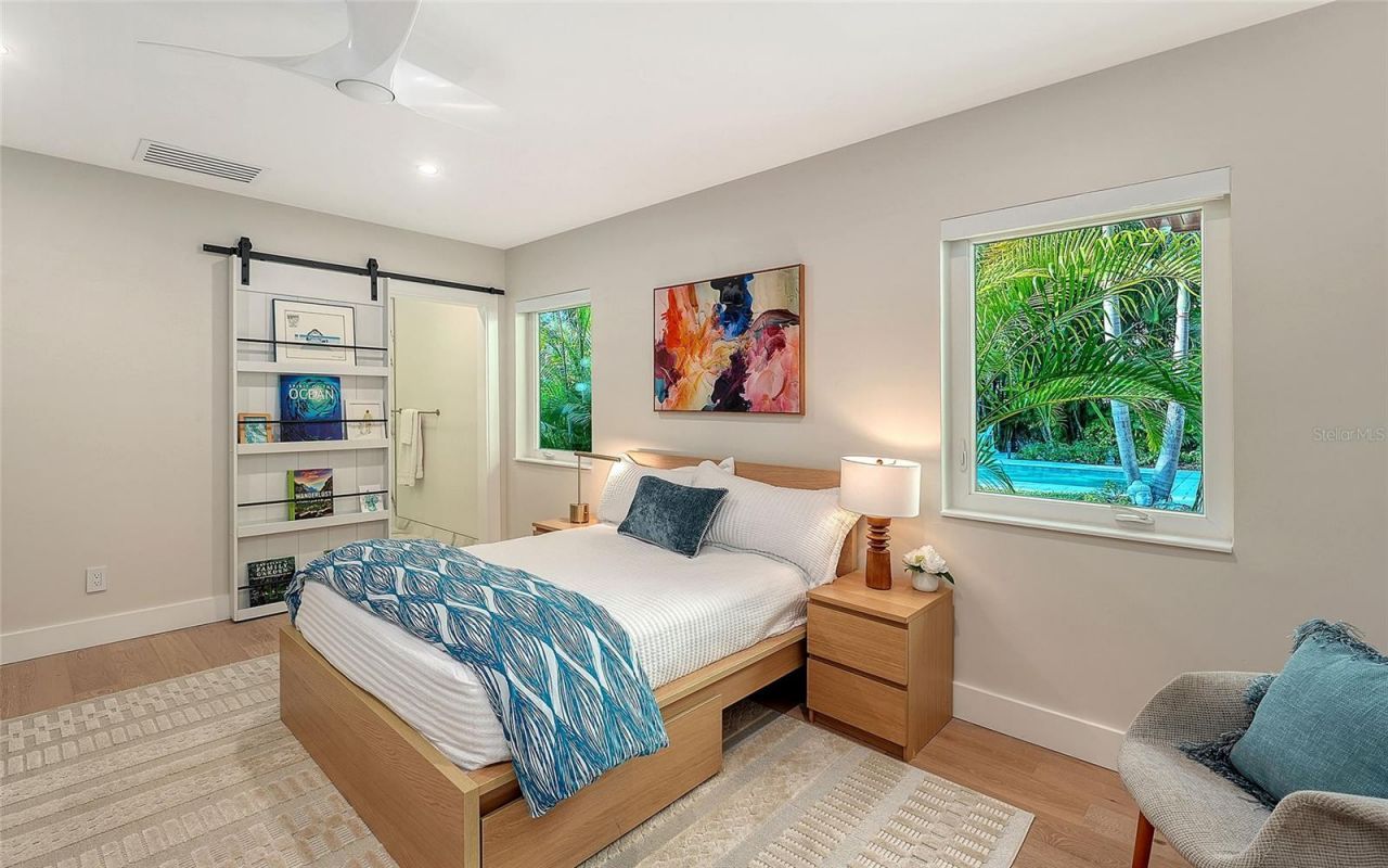 1731 Cunliff Lane, Sarasota, FL 34239 Photo