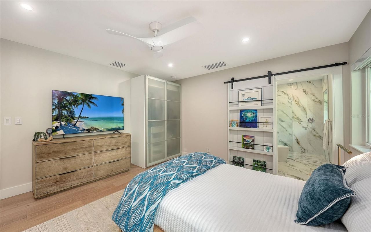 1731 Cunliff Lane, Sarasota, FL 34239 Photo