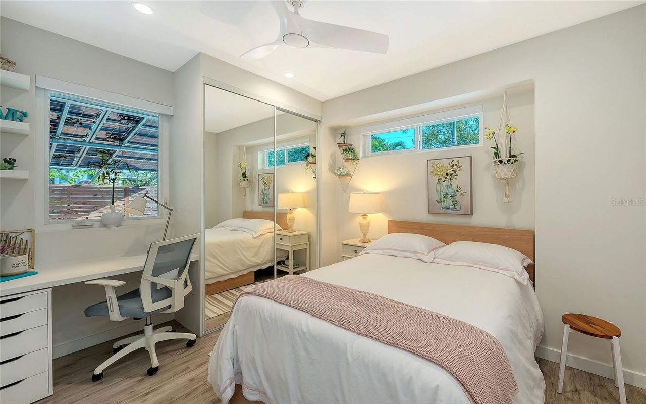 1731 Cunliff Lane, Sarasota, FL 34239 Photo