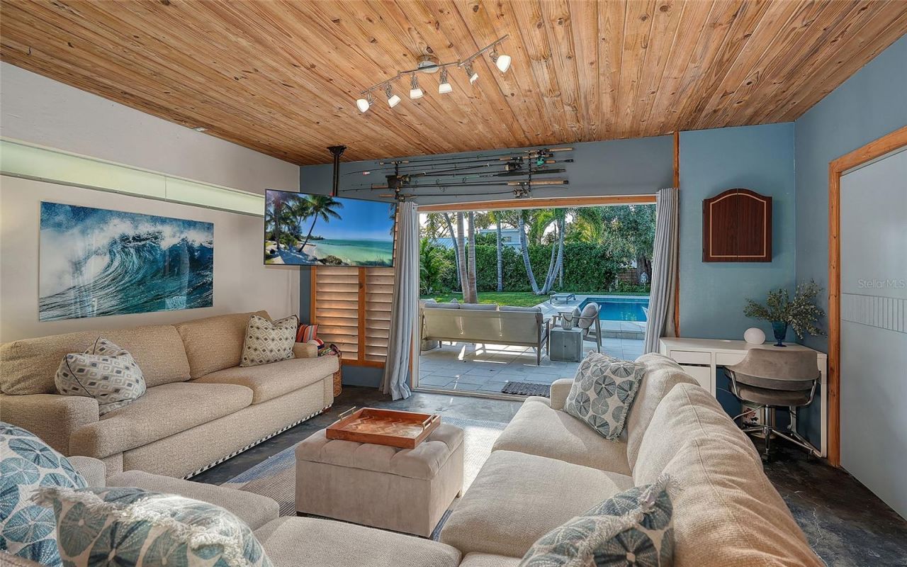 1731 Cunliff Lane, Sarasota, FL 34239 Photo