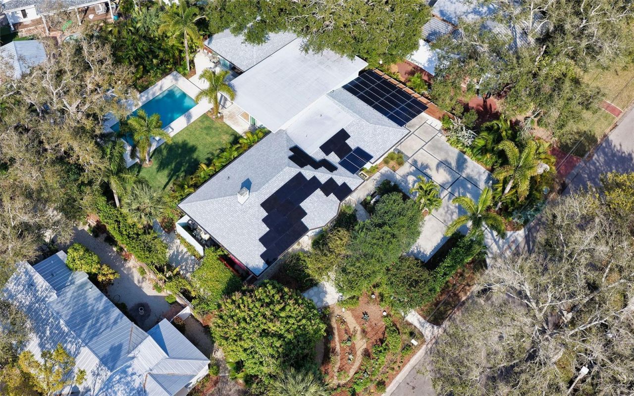 1731 Cunliff Lane, Sarasota, FL 34239 Photo