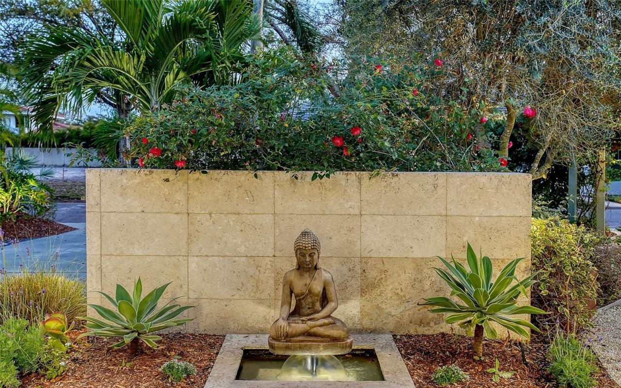 1731 Cunliff Lane, Sarasota, FL 34239 Photo