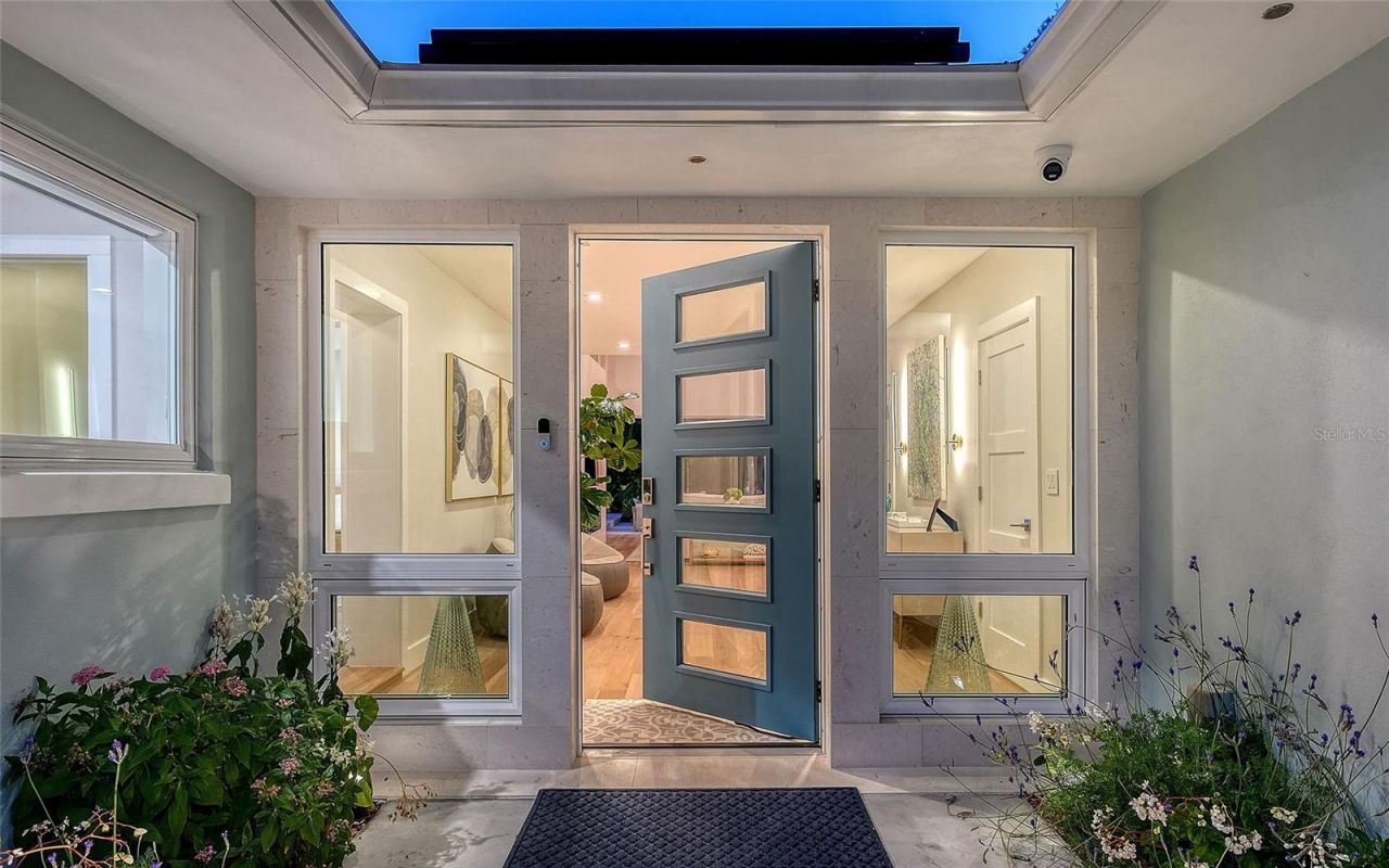 1731 Cunliff Lane, Sarasota, FL 34239 Photo