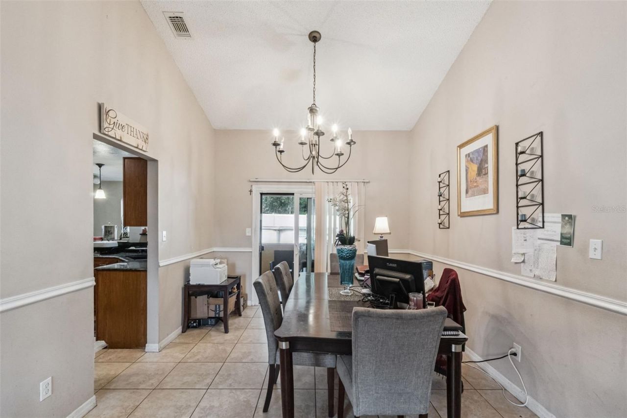 6815 Crescent Ridge Road, Orlando, FL 32810 Photo