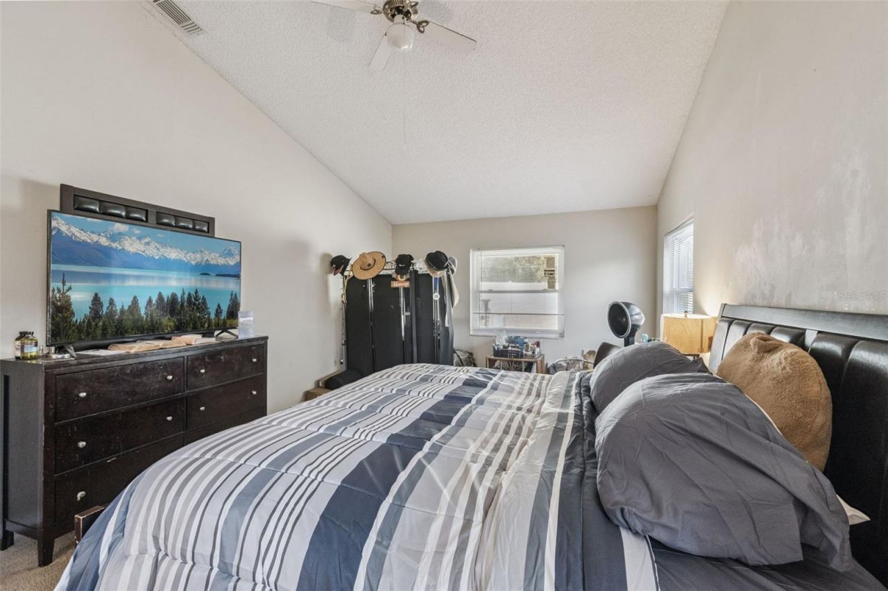 6815 Crescent Ridge Road, Orlando, FL 32810 Photo