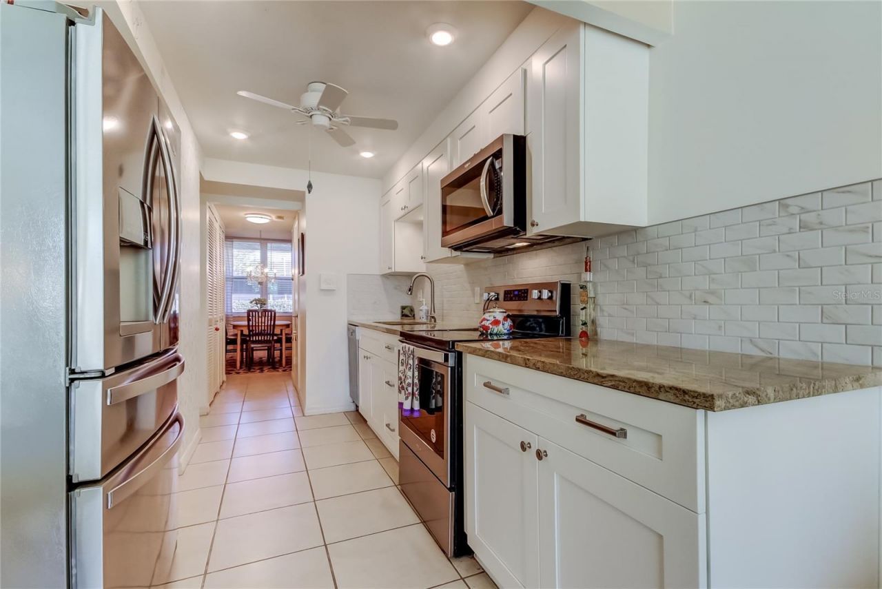 5095 Bay Street Ne, Unit 104, Saint Petersburg, FL 33703 Photo