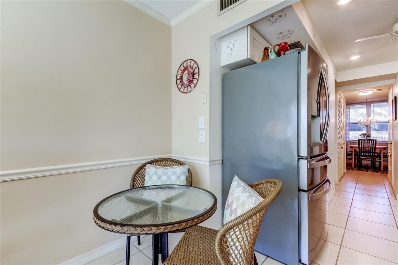 5095 Bay Street Ne, Unit 104, Saint Petersburg, FL 33703 Photo