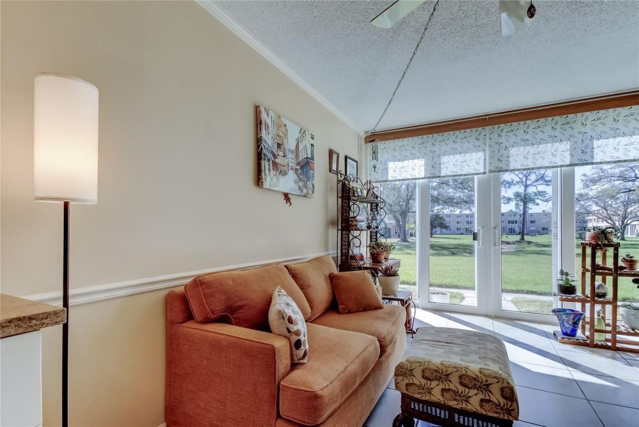 5095 Bay Street Ne, Unit 104, Saint Petersburg, FL 33703 Photo