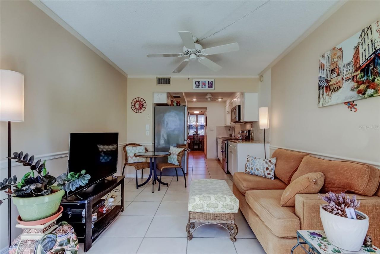 5095 Bay Street Ne, Unit 104, Saint Petersburg, FL 33703 Photo
