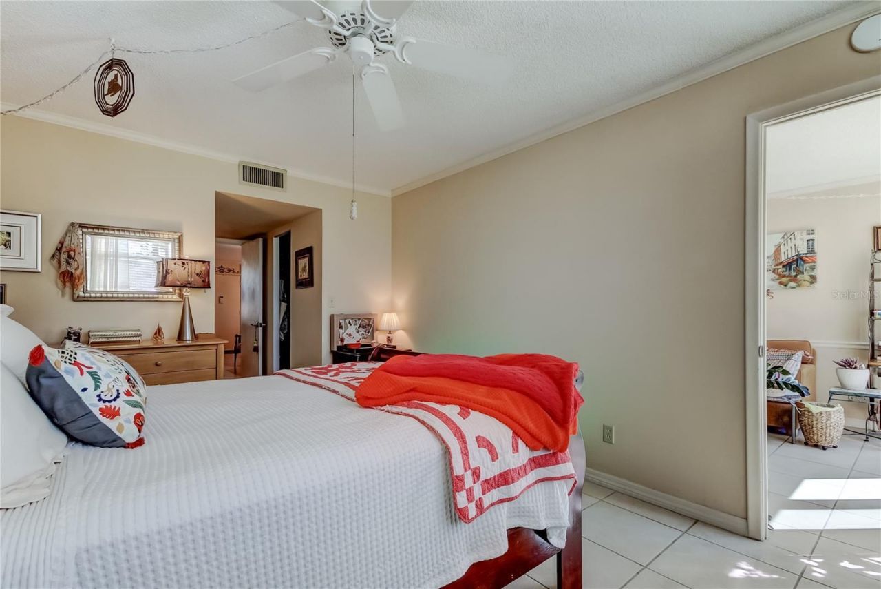 5095 Bay Street Ne, Unit 104, Saint Petersburg, FL 33703 Photo